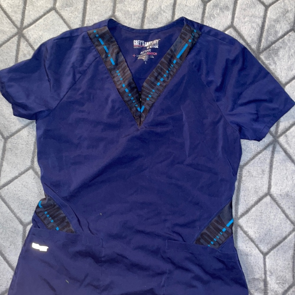 Grey’s Anatomy Active Spandex Stretch Scrub Top
